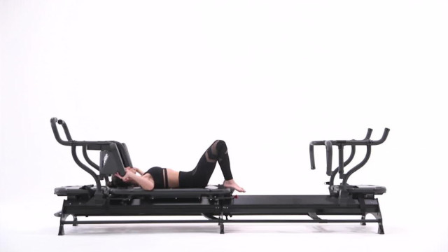 The Shoulder Press Lying on the Carriage